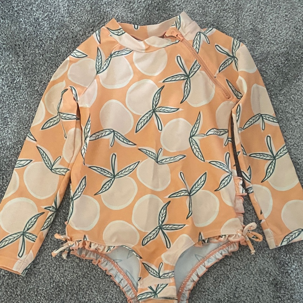 Jessica Simpson Peach Leaf Print Kids Rashguard